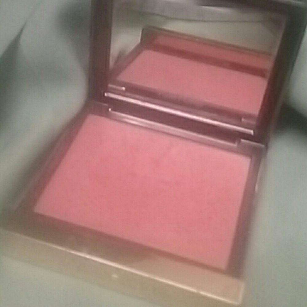 Tom Ford blush in love lust